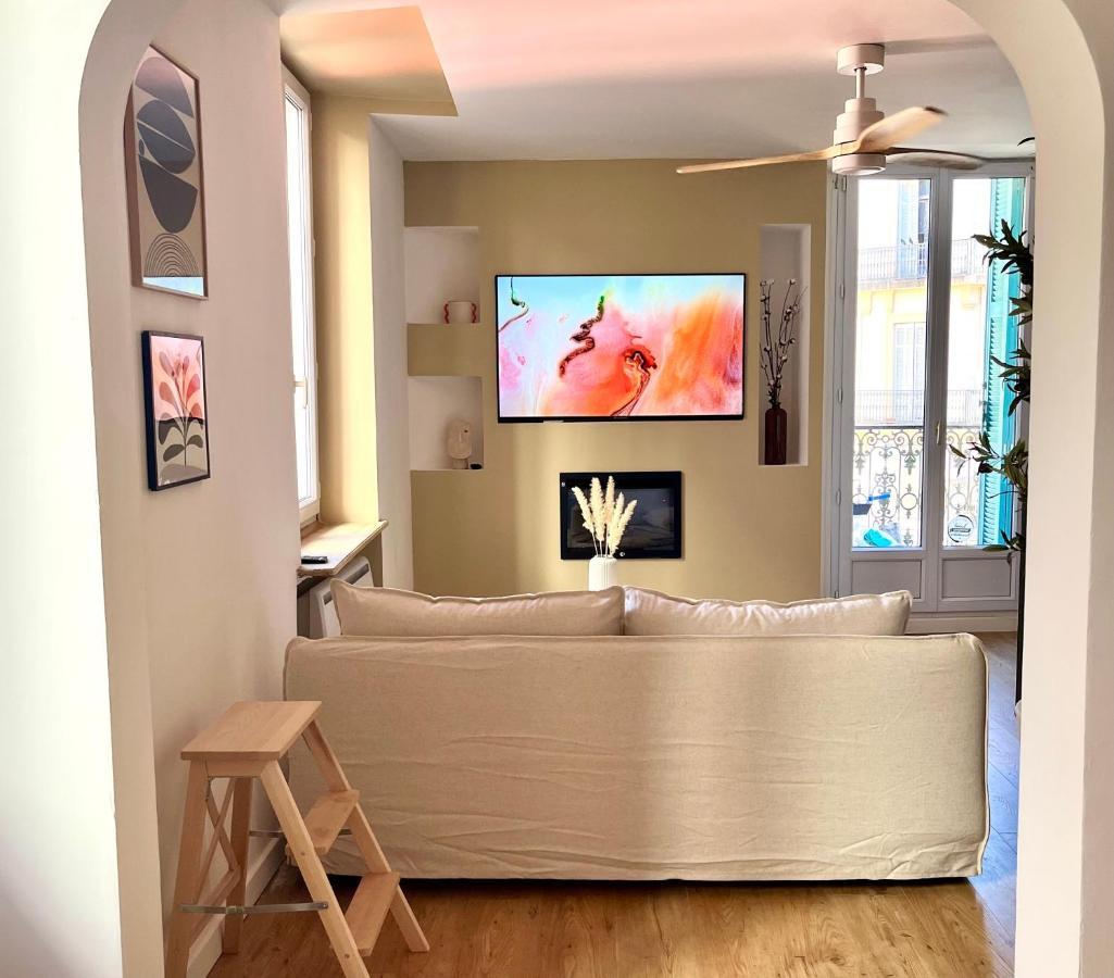 Au Coeur De Hyeres, Ideal Pour Les Couples ! Buitenkant foto