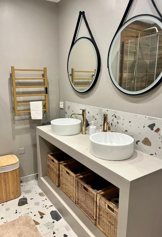 Au Coeur De Hyeres, Ideal Pour Les Couples ! Buitenkant foto