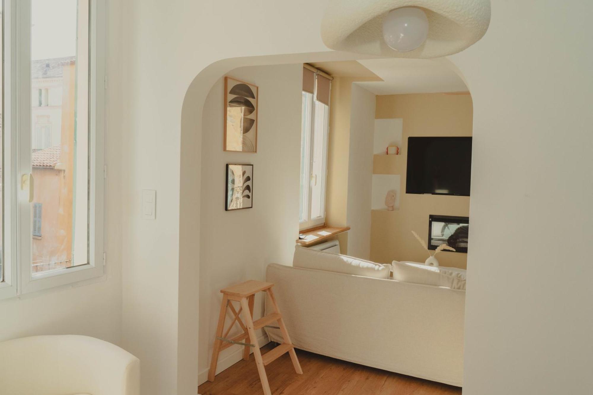 Au Coeur De Hyeres, Ideal Pour Les Couples ! Buitenkant foto