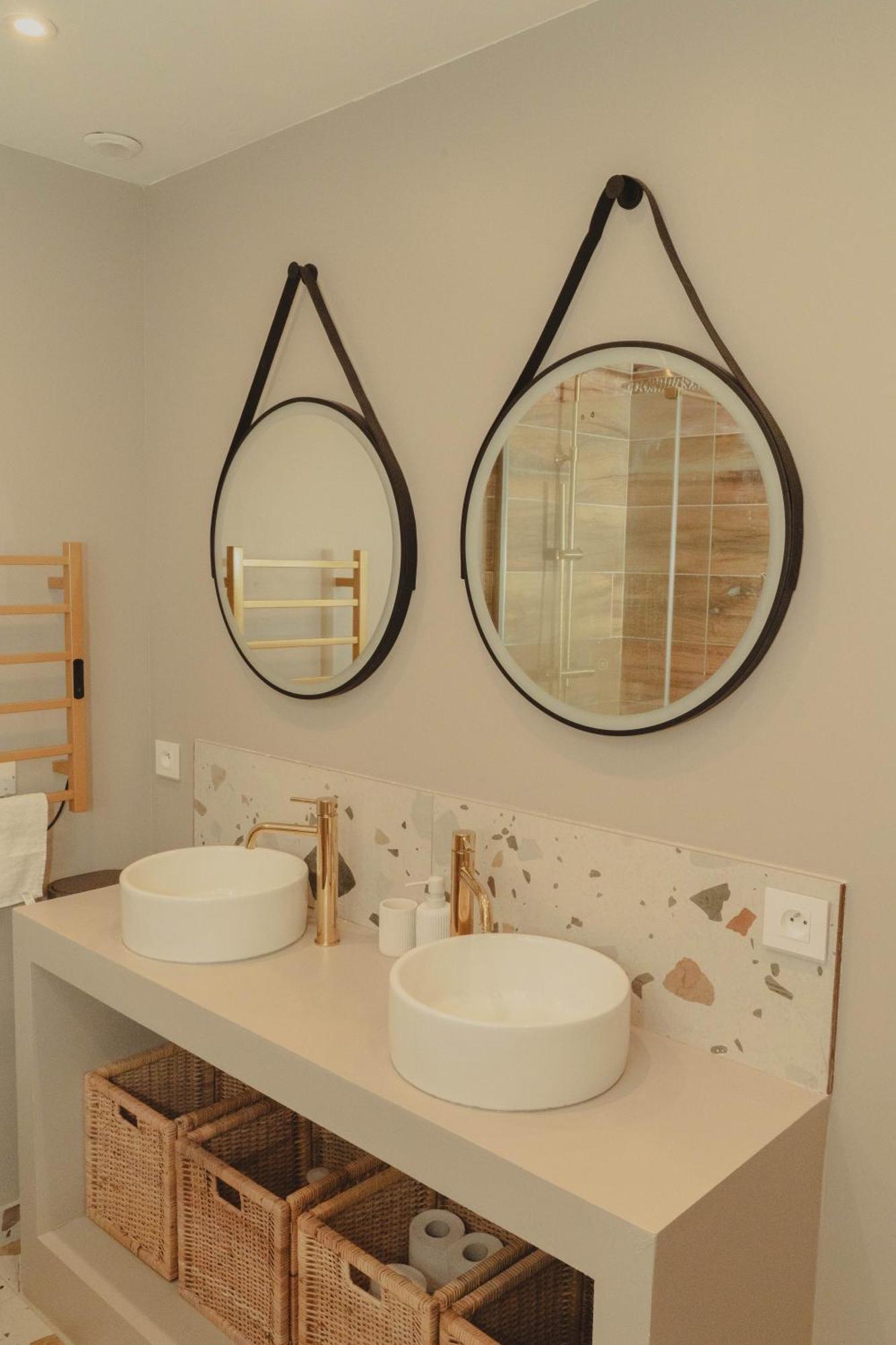 Au Coeur De Hyeres, Ideal Pour Les Couples ! Buitenkant foto