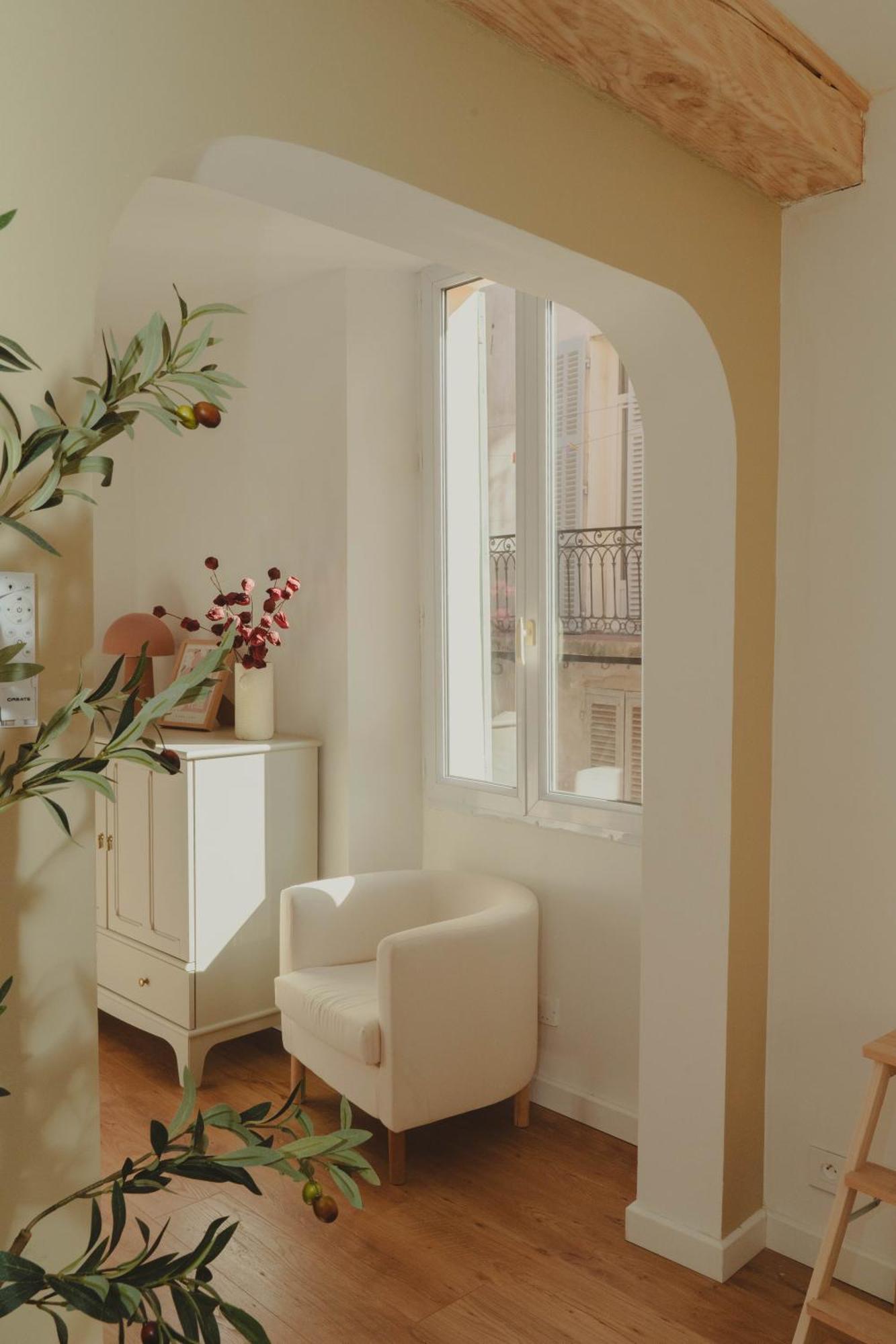 Au Coeur De Hyeres, Ideal Pour Les Couples ! Buitenkant foto